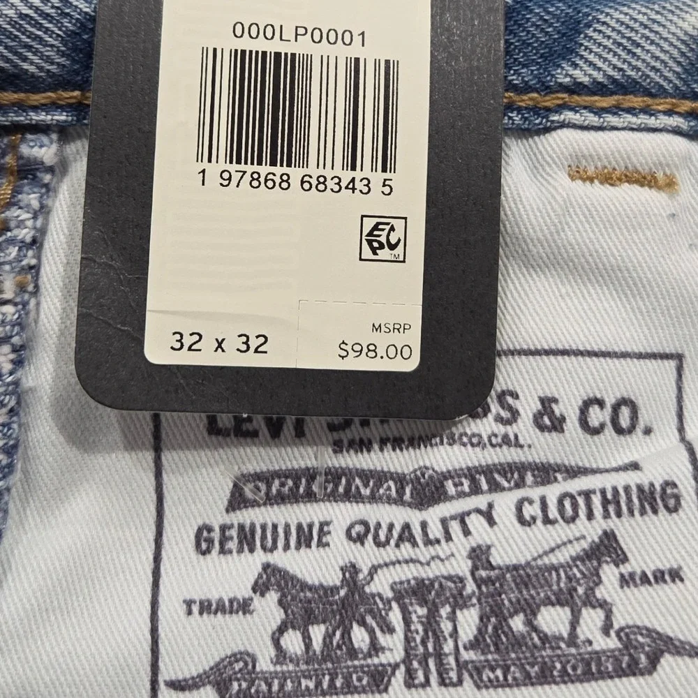 Levis 568 Cargo Jeans Men 32x32 Light Wash Blue Denim Loose Straight Utility NEW